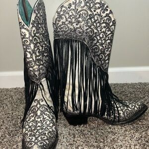 Women's Black and White Embroidered Fringe Boots